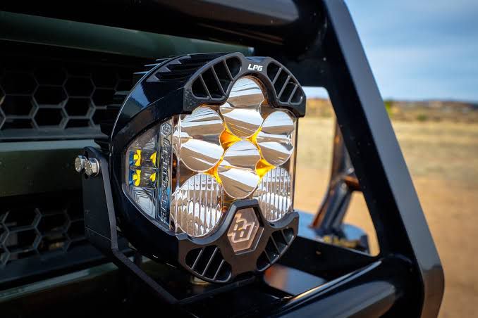 Par de faros Lp6 Baja Designs
